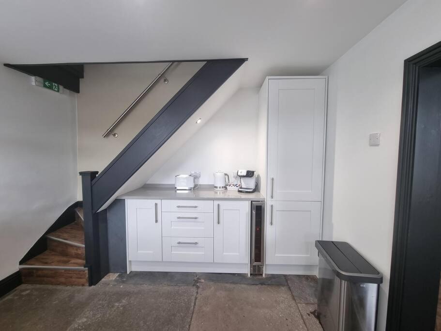 Luxurious Cottage With Hot Tub, Lake District Duddon 외부 사진