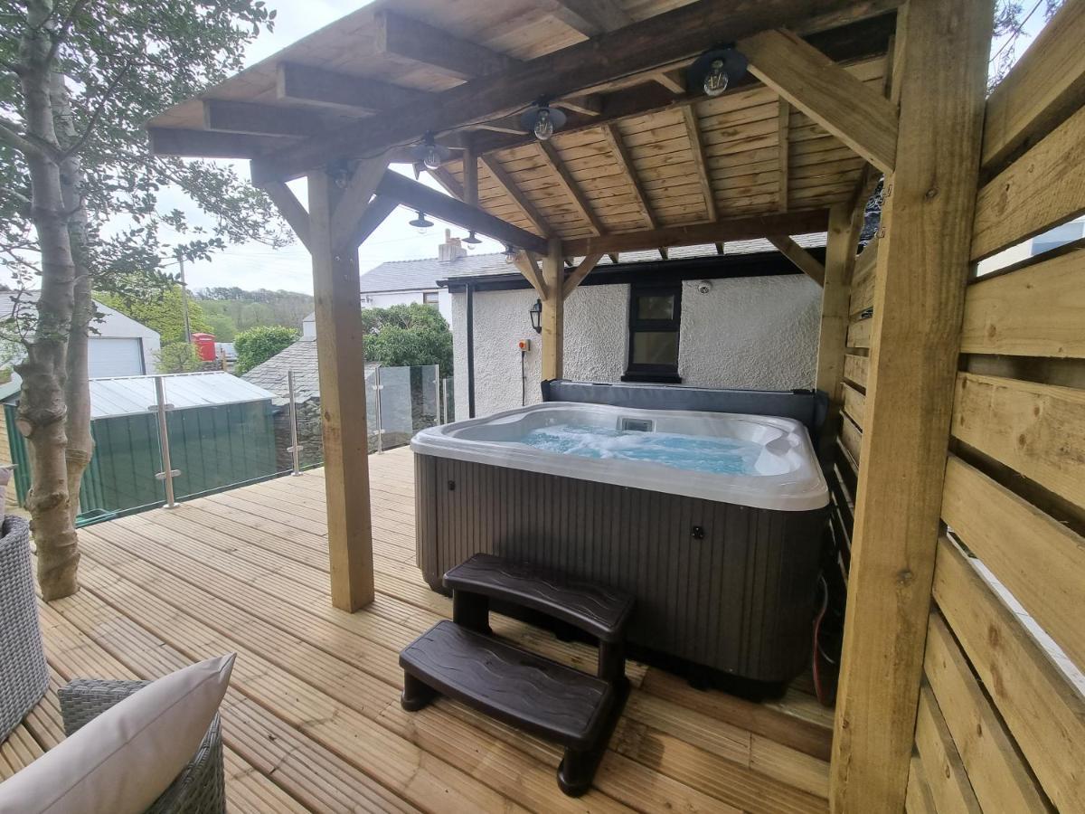 Luxurious Cottage With Hot Tub, Lake District Duddon 외부 사진