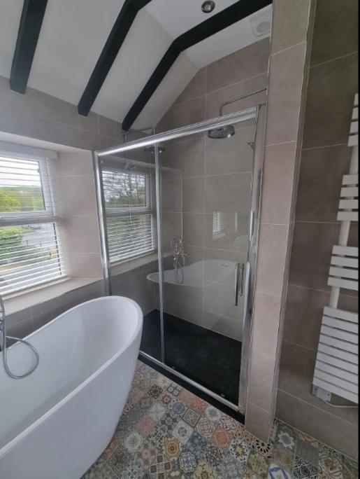 Luxurious Cottage With Hot Tub, Lake District Duddon 외부 사진